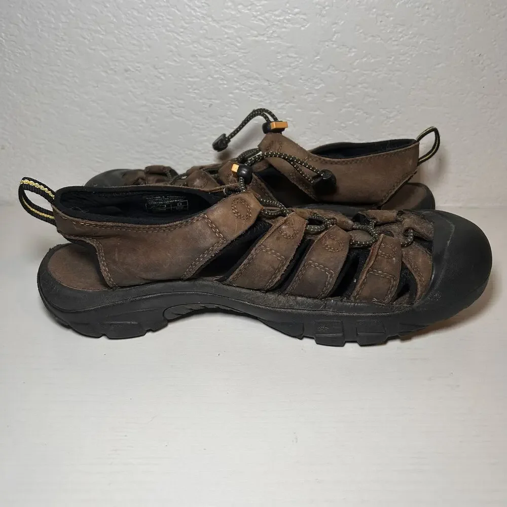 KEEN Newport Sandals Leather Waterproof Mens Size 10.5 44 Sport Shoes Closed Toe